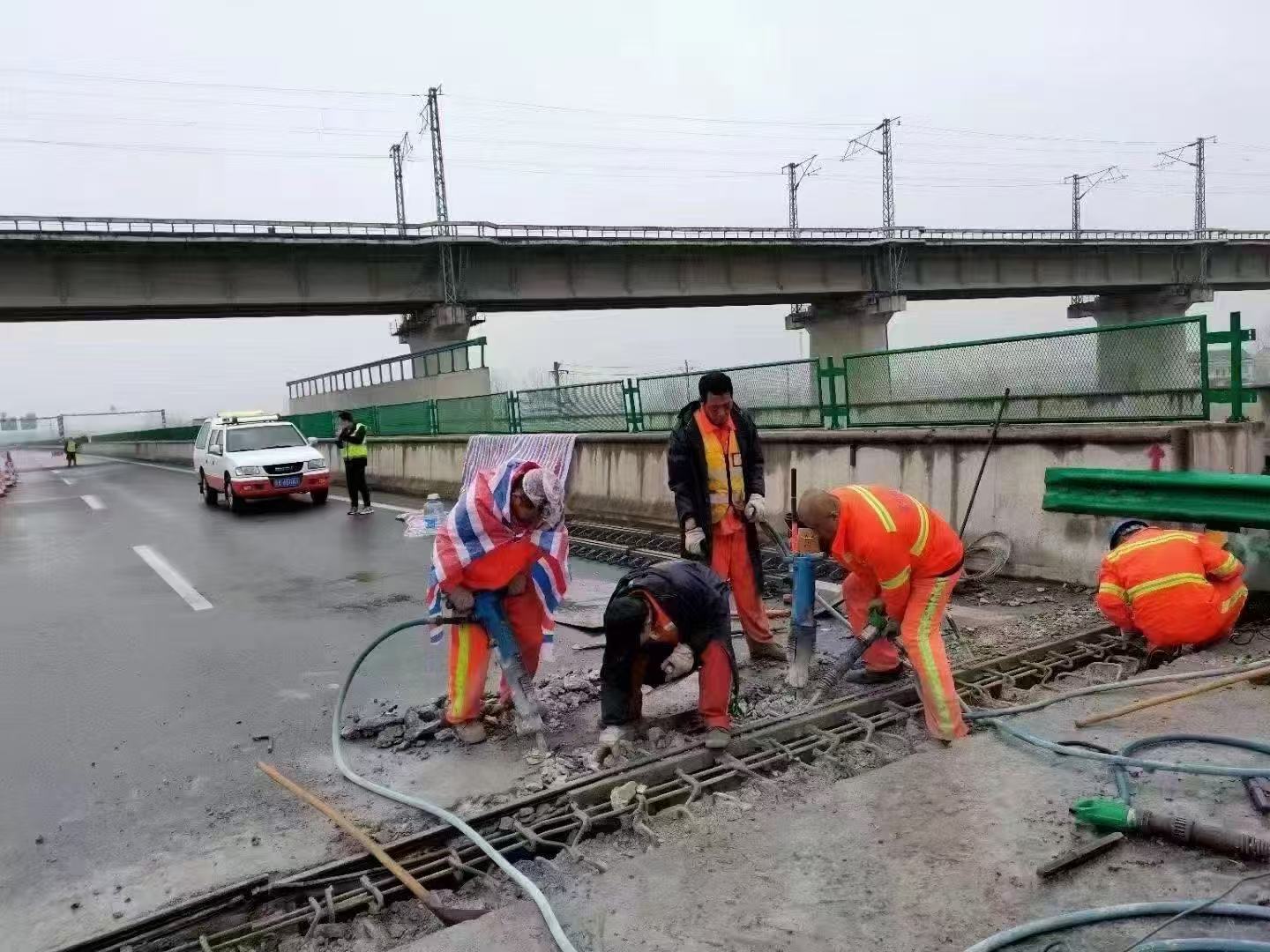 西乡桥梁伸缩缝抢修料
